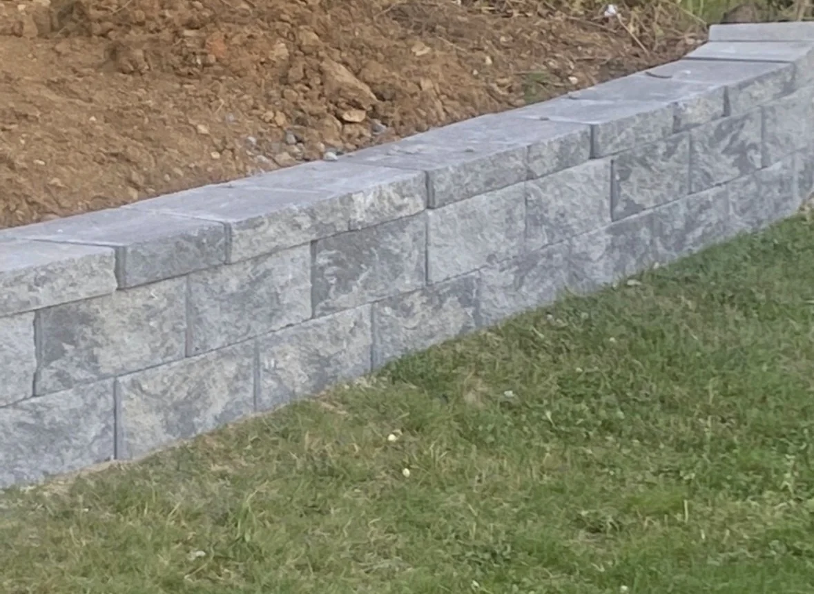 Retaining wall beside a lawn